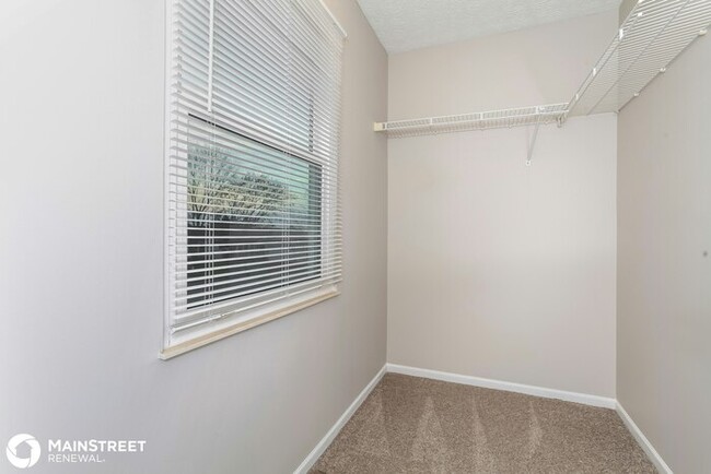 Building Photo - 3134 Sun Valley Drive, Pickerington, OH 43147