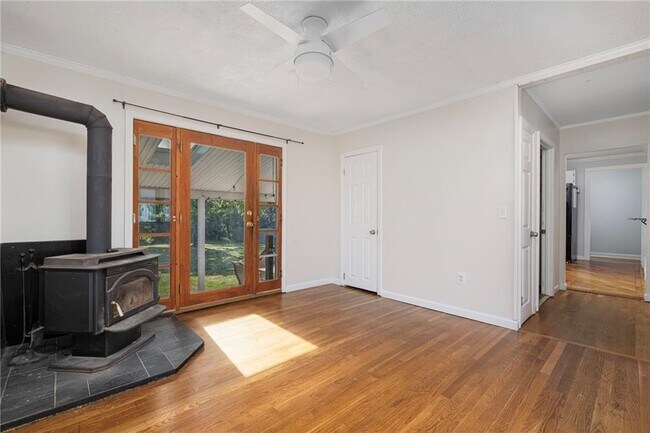 Building Photo - 36 N Beacon Terrace