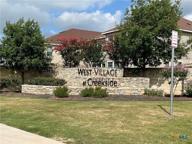 Building Photo - 2096 Brandywine Dr