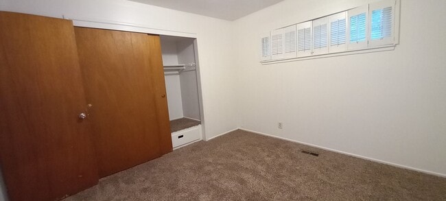 Building Photo - Updated 3 Bedroom Home in North Merced – Cul de Sac Location & Large Lot