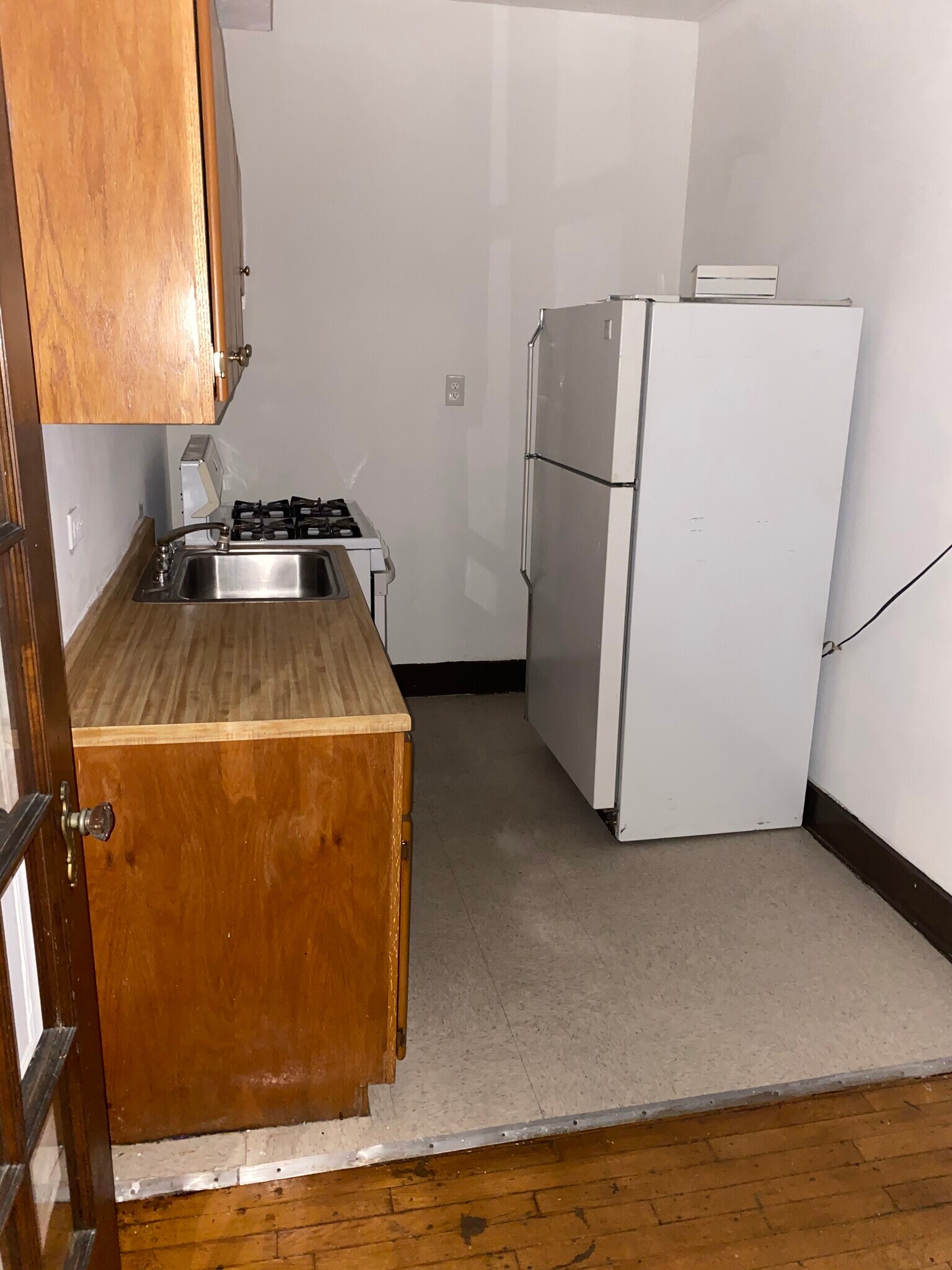 Building Photo - 7952 S Colfax Ave