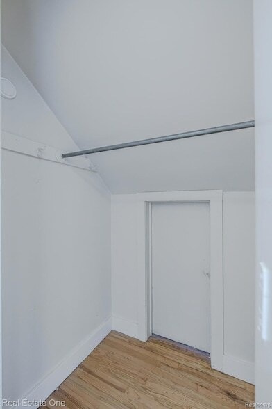 Building Photo - 122 W Houstonia Ave
