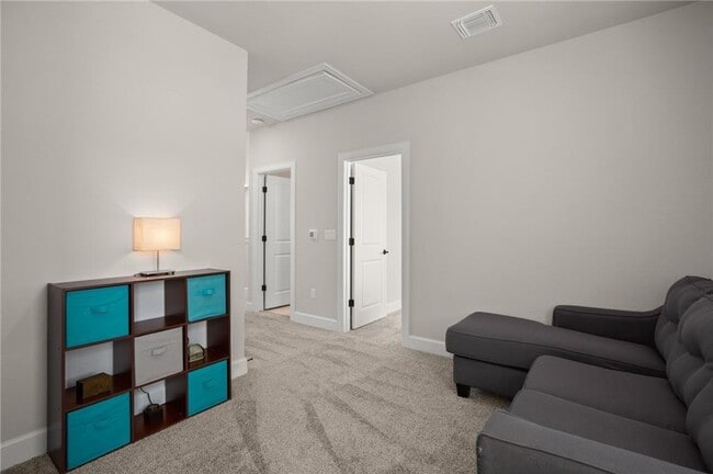 Building Photo - 12900 Stanford Dr