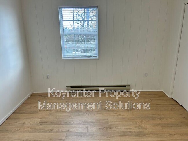 Building Photo - 117 Olive St