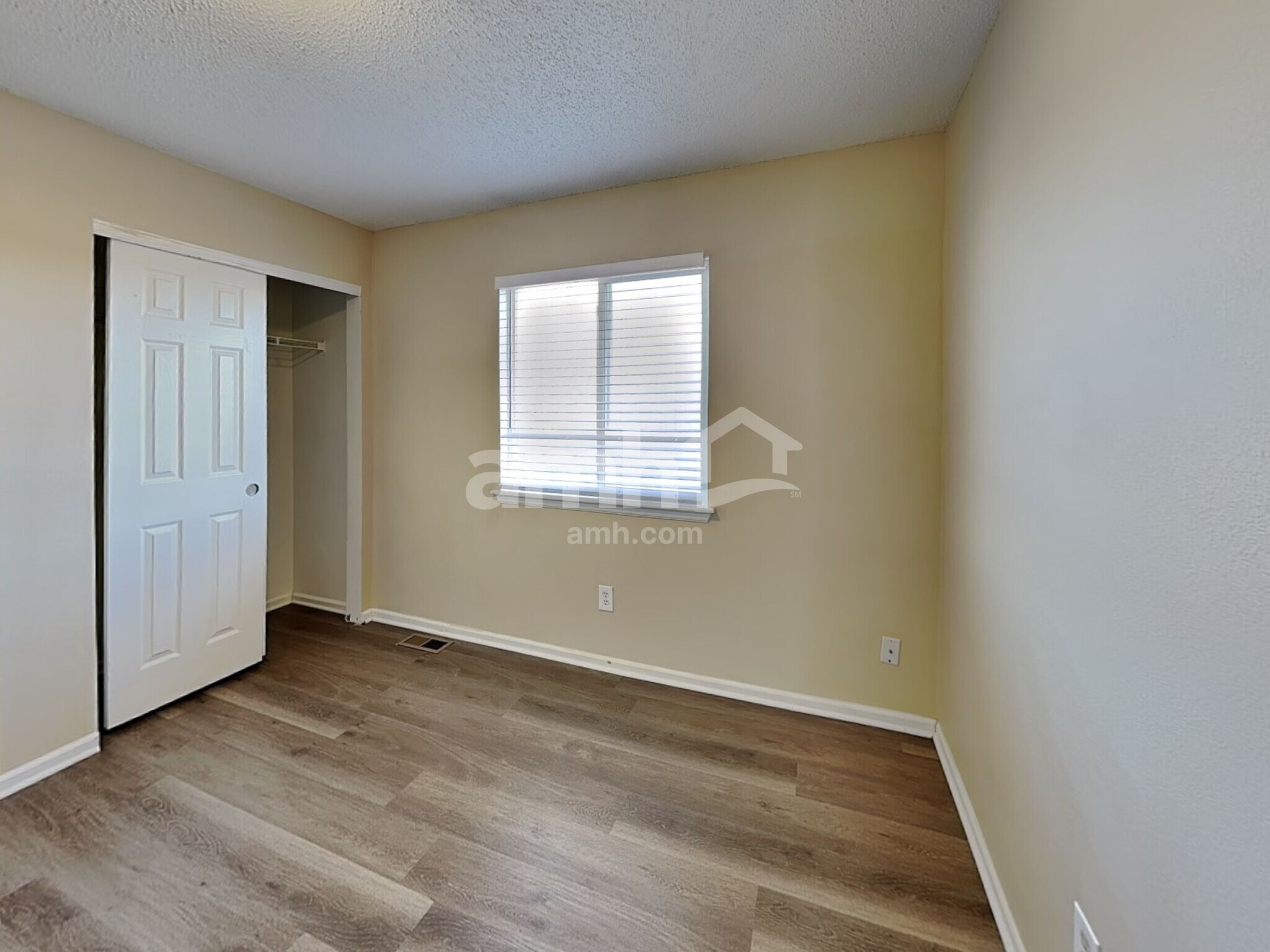 Building Photo - 21610 E 38th Pl