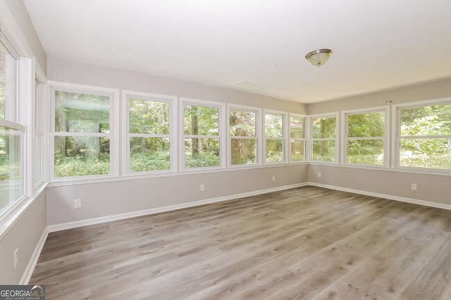 Building Photo - 2673 Green Valley Ct