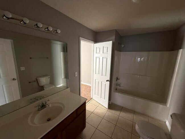 Building Photo - 2477 Rockaway Pl