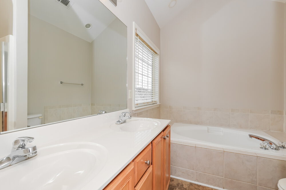 Building Photo - 1606 Safe Harbor Ct