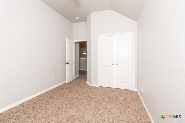 Building Photo - 3209 Shawlands Rd