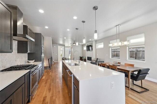 Building Photo - Rare University/Observatory Park 4 Plus Bed, 4.5 Bath Home