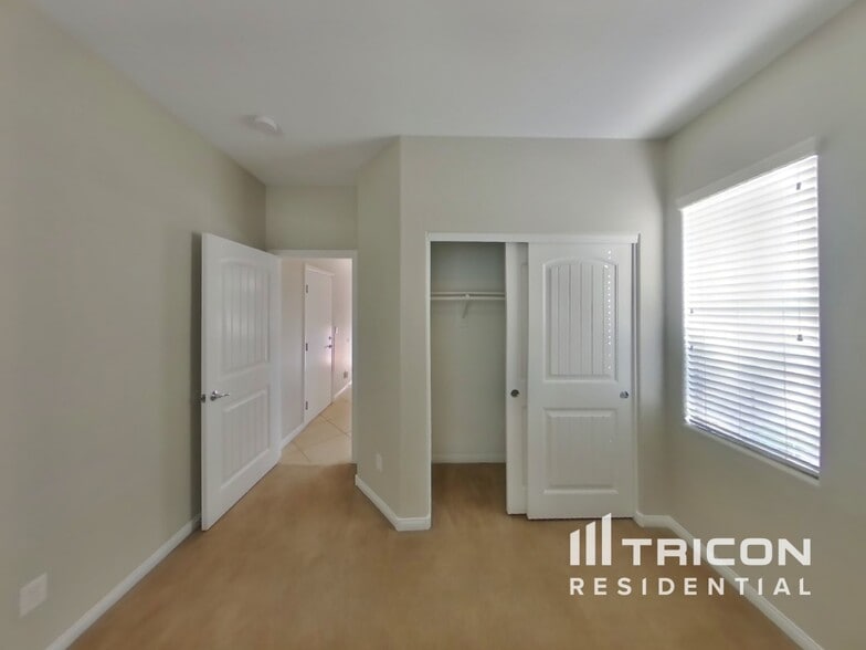 Building Photo - 2204 Turtle Beach Ave