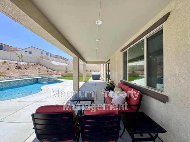 Building Photo - 25181 Desert Sage Dr