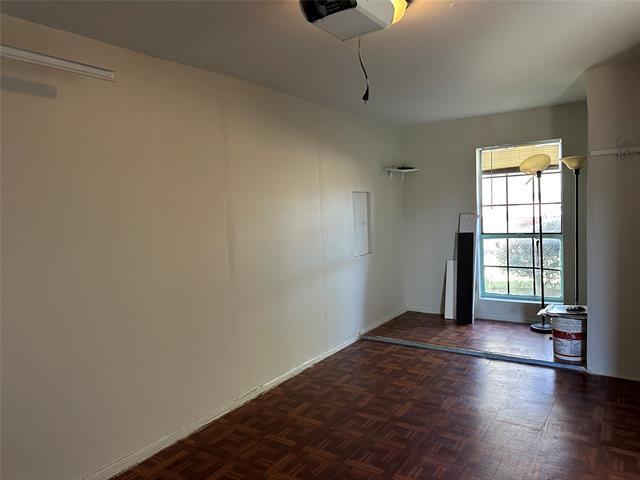 Building Photo - 506 Red Oak Dr