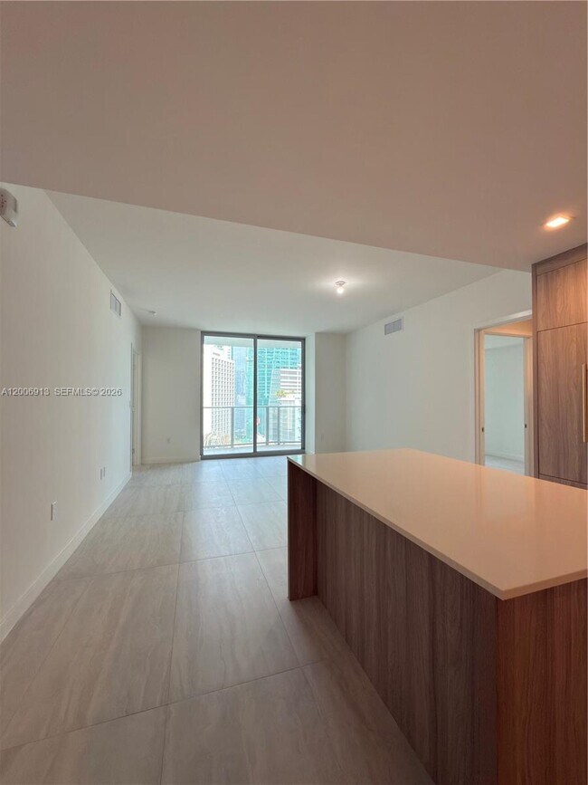 Building Photo - 77 SE 5th St