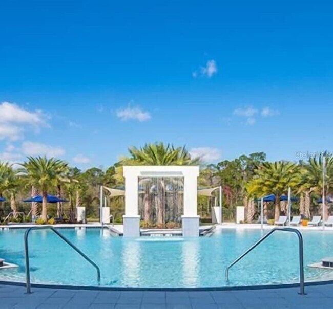 Building Photo - 3810 Oakville Ave