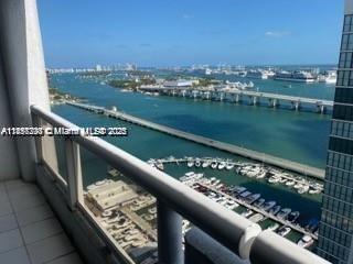 Building Photo - 1717 N Bayshore Dr