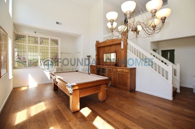 Building Photo - Rare 5BD Corner Lot Home in Hamilton Southgate — Soaring Ceilings & Hardwood Floors - FOUNDATION