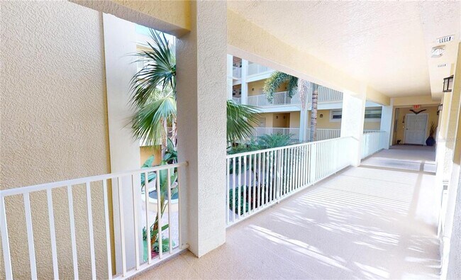 Building Photo - 255 West End Dr