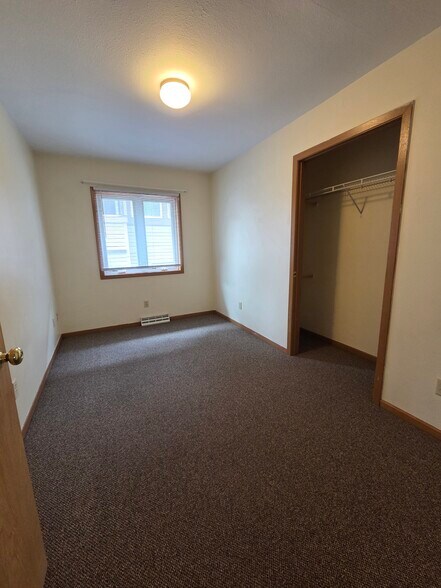 Building Photo - 1718 State St
