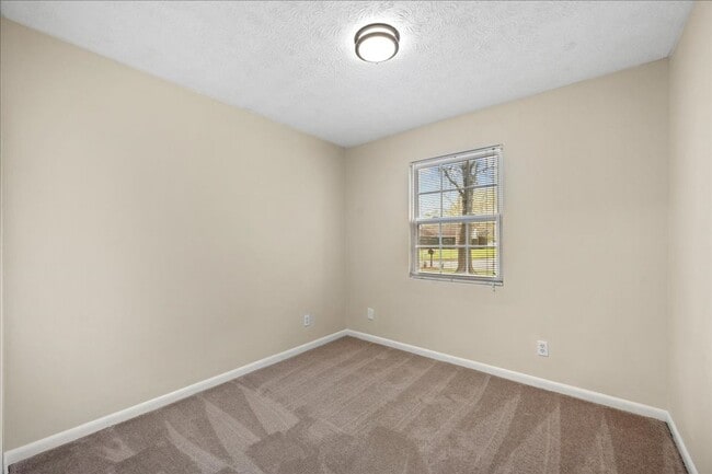 Building Photo - 3/2 with 1/1 In Law Suite in  Heritage Farms Orange Park South