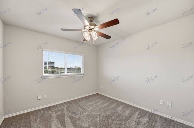 Building Photo - 2808 Baneberry Ln