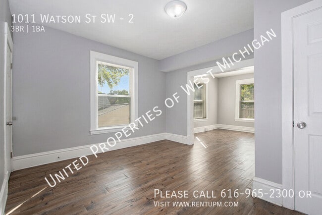 Building Photo - 1011 Watson St SW