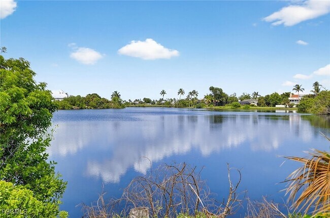 Building Photo - 1377 Sand Castle Rd