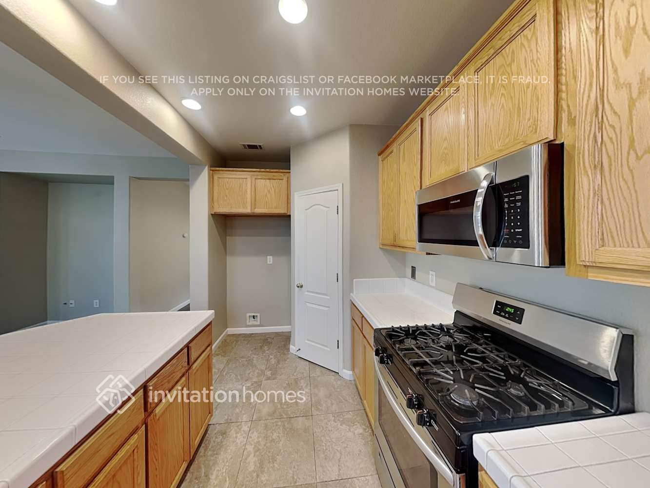 Building Photo - 1010 Liberty Dr