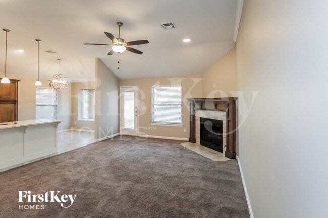Building Photo - 9200 SW 48th Terrace