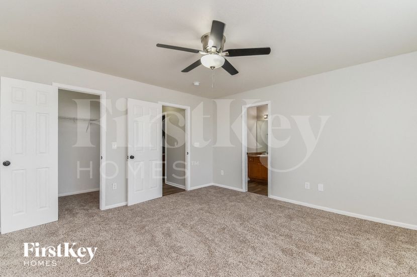 Building Photo - 7606 Sistine Ln