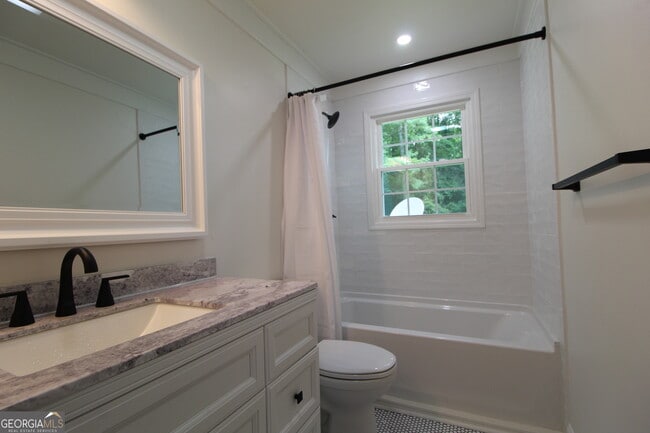 Building Photo - 8142 Alabama Hwy