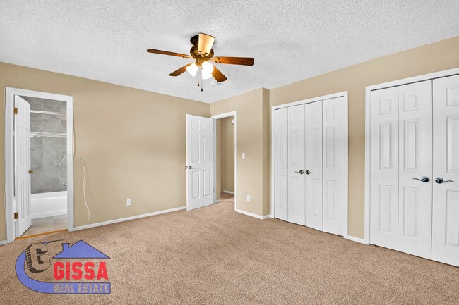 Building Photo - Beautiful home with 3 bedrooms, 2 bathroom...