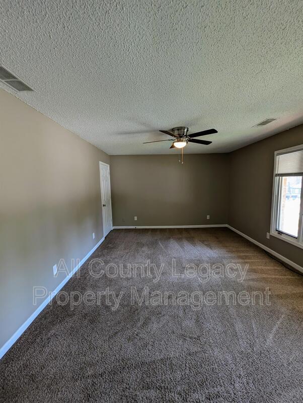 Building Photo - 2134 Fieldstone View Ct