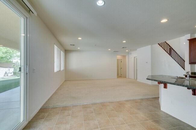 Building Photo - 12056 La Palmera Ave