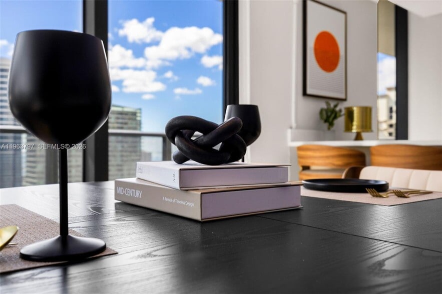 Building Photo - 45 SW 9th St