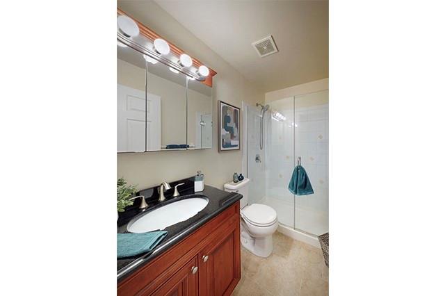 Building Photo - 756 Bevelander Pl