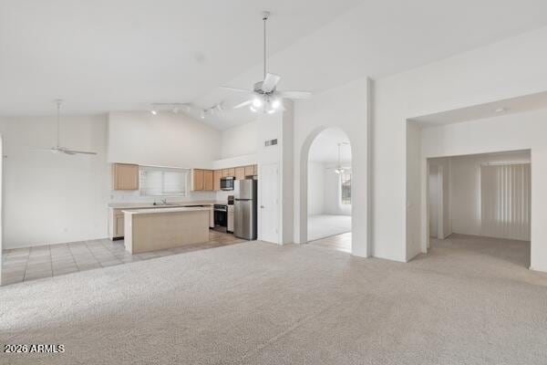 Building Photo - 13364 W Wilshire Dr