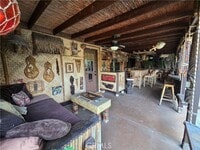 Building Photo - 617 N Beachwood Dr