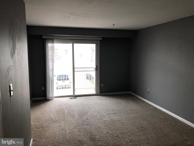 Building Photo - 42233 Terrazzo Terrace