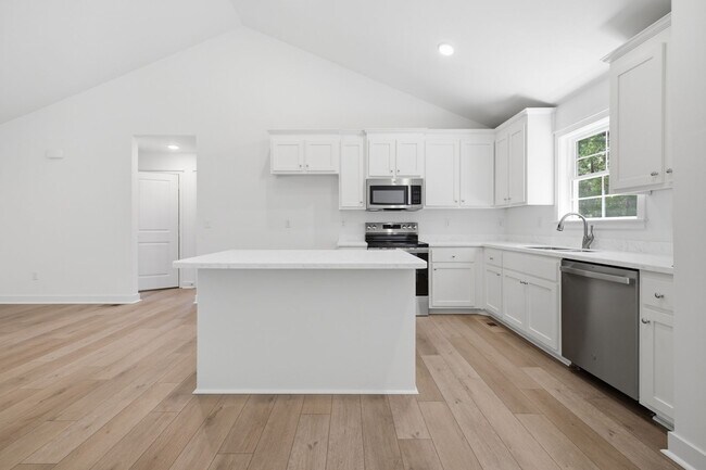 Building Photo - 21169 Baileys Ln
