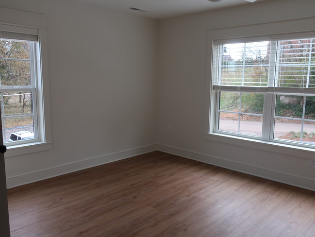 Upstairs Front bedroom - 2739 Jersey Ave