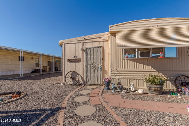 Building Photo - 2650 W Union Hills Dr