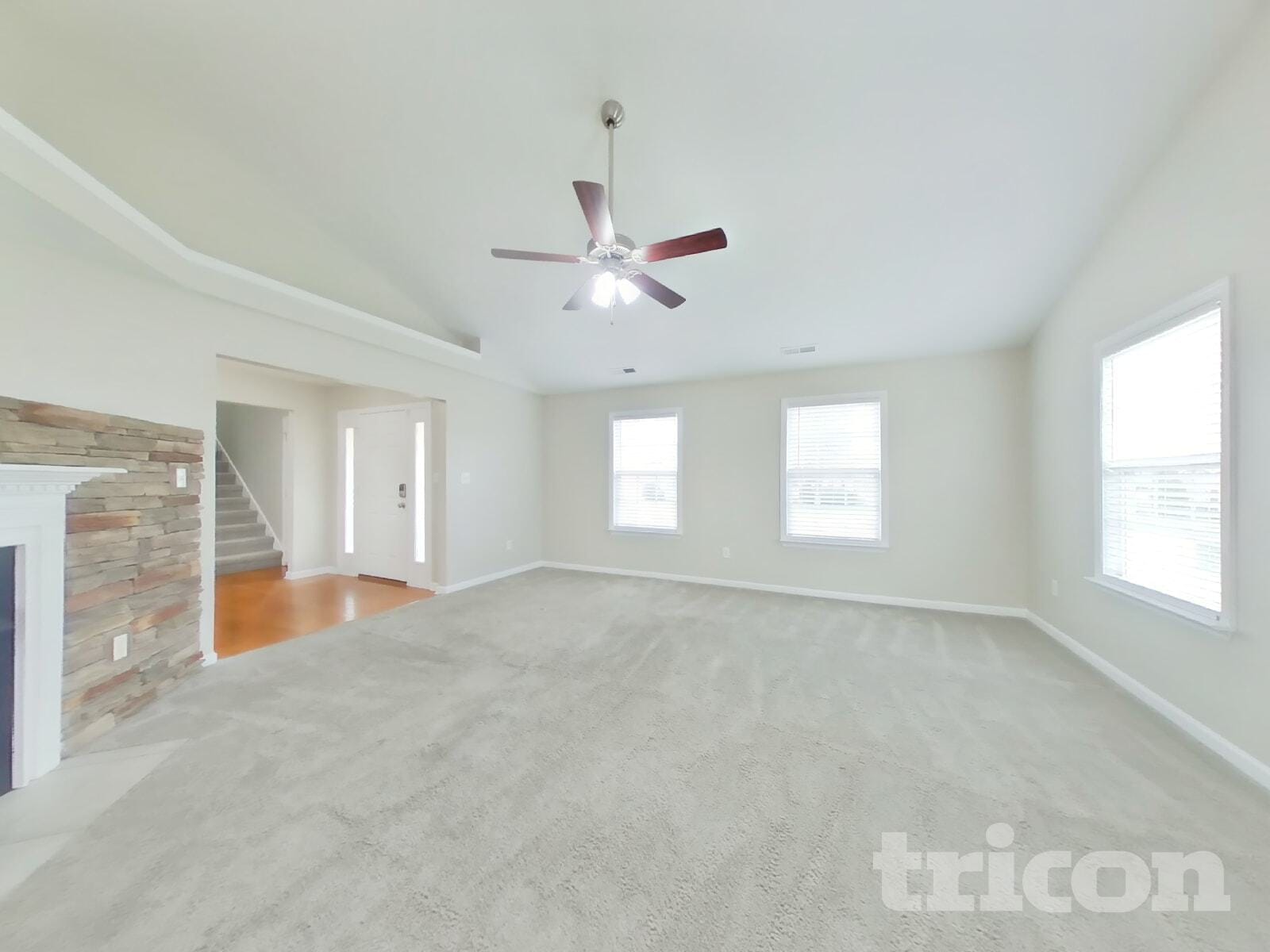 Building Photo - 2636 Danbury Cir