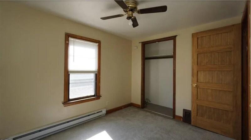 Building Photo - 36 Henry St