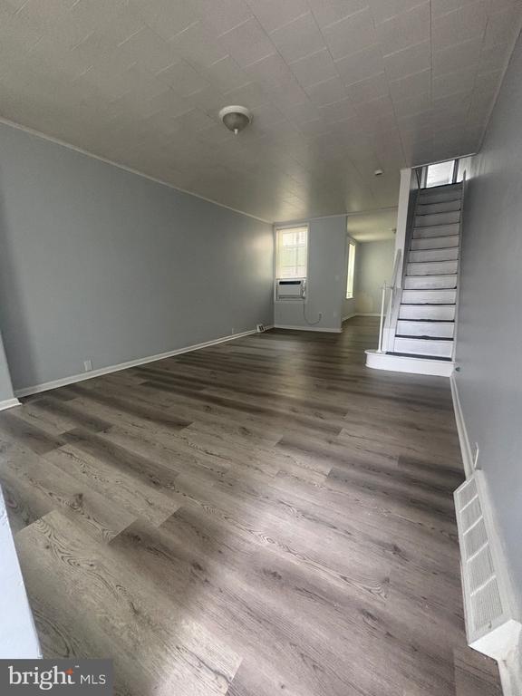 Building Photo - 3172 Chatham St