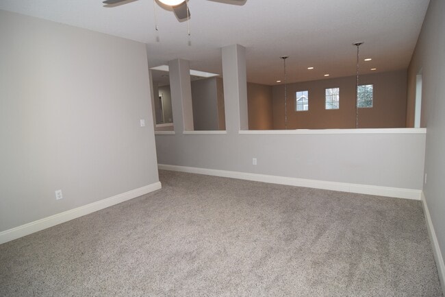 Building Photo - 21524 SW Parkin Ln