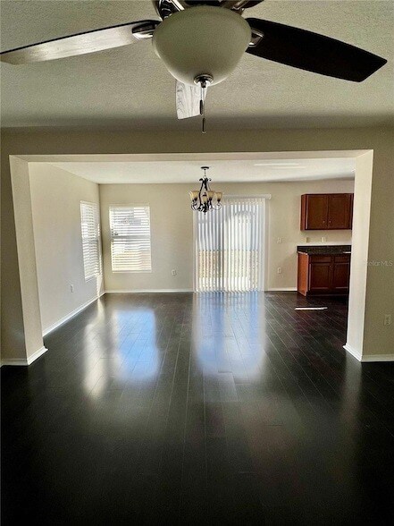 Building Photo - 18916 Randall Pl