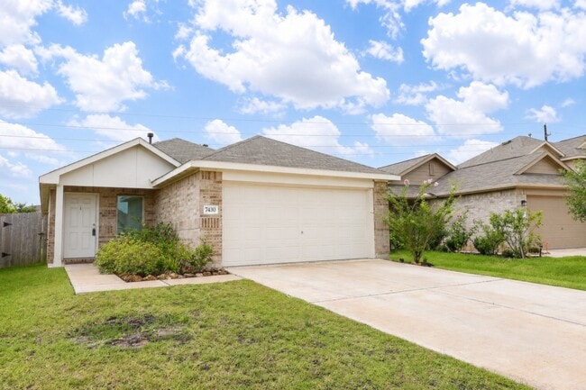 Building Photo - 7430 Clover Chase Dr