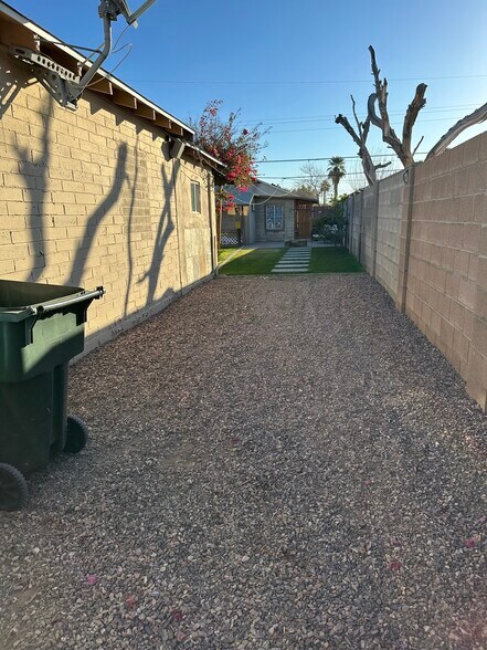 Side Yard - 2513 N 28th St