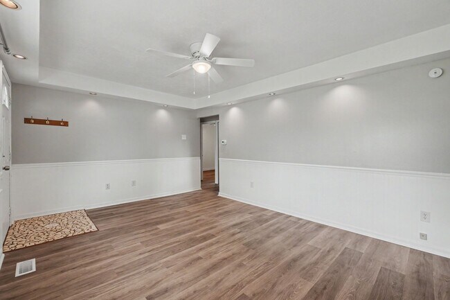 Building Photo - Cute and Cozy 3 Bed 1 Bath Home